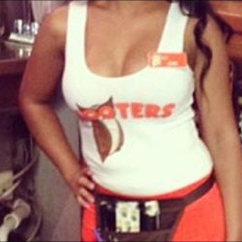 Hooters Girl Tank Top Official